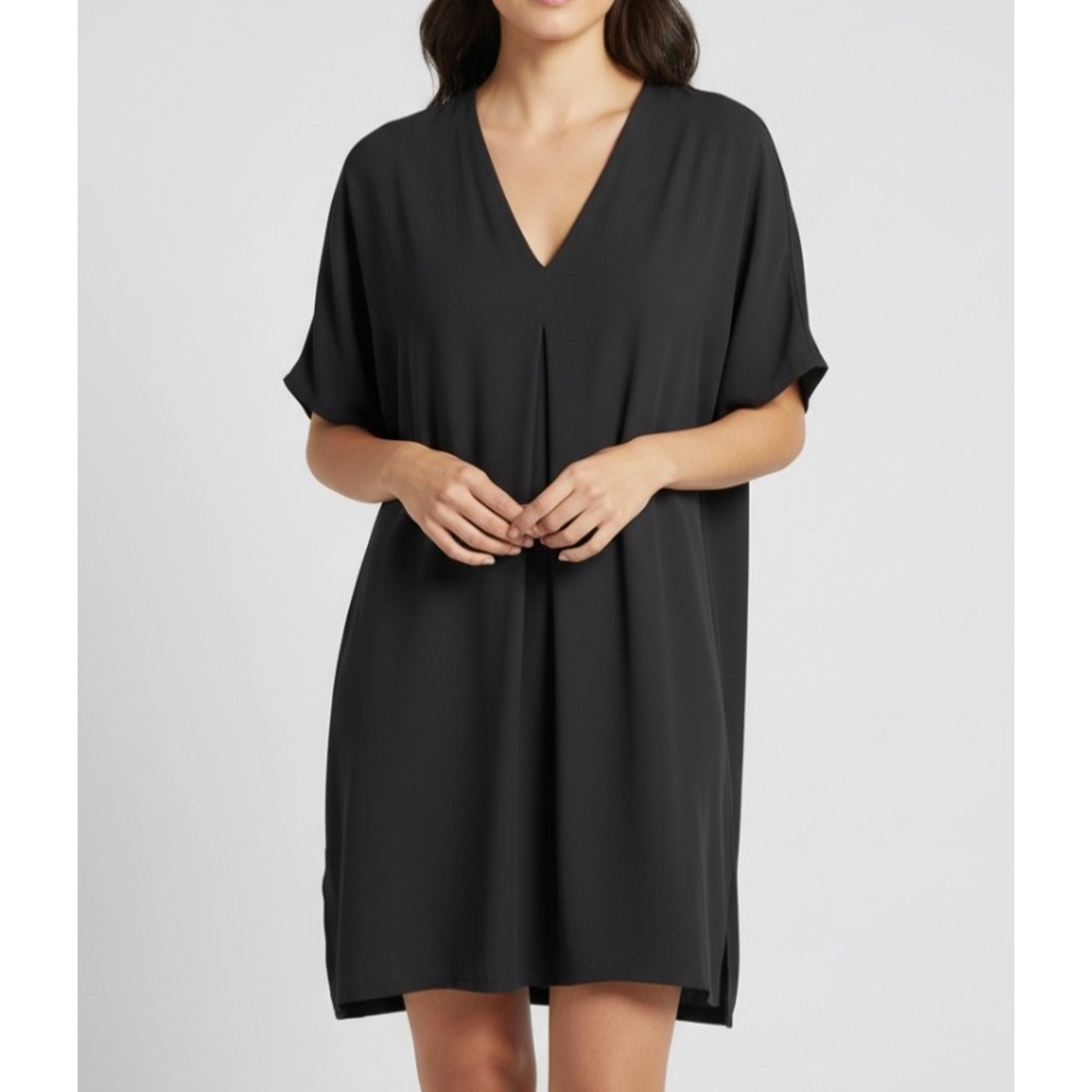 NWT CHICO'S Black Flowy Georgette V-NECK MINI-DRESS SHIFT Tunic Top 0 (US S)
